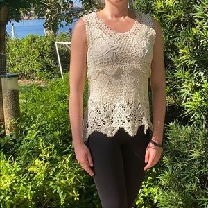 Lace appliqué cami top